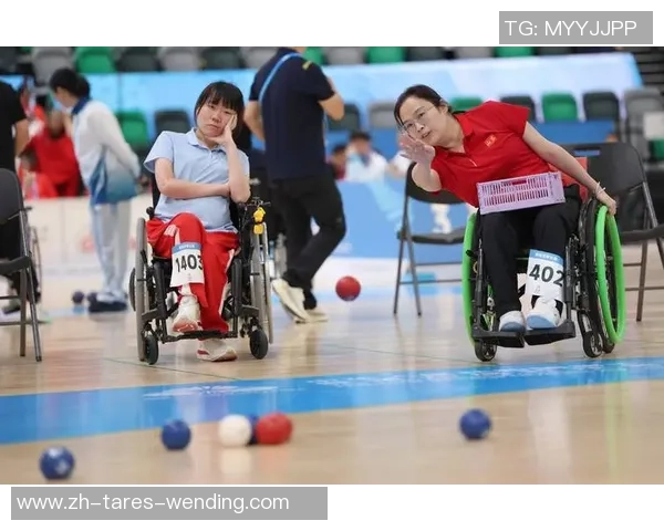 泳池逐梦书写坚韧人生！视力妨碍运动员孙利龙获残特奥会铜牌